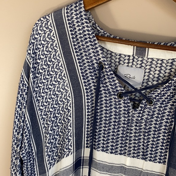 Rails Lily Lace Front Pullover Tie Neck Top XS - Picture 5 of 10